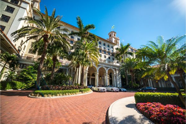 Why Palm Beach Hotels May be Your Next Commercial Real