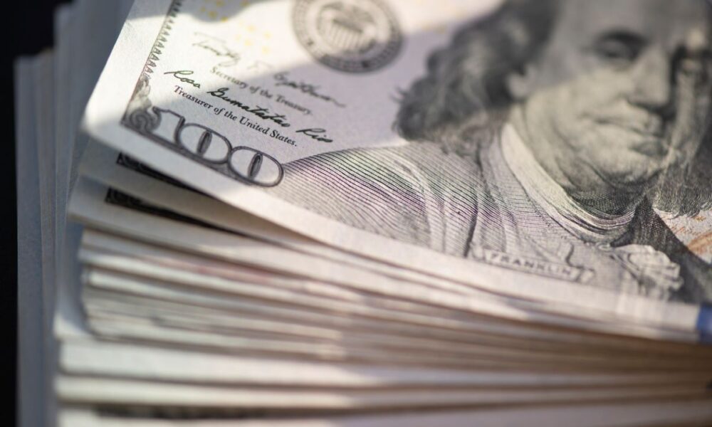 Why Cash Still Reigns in Palm Beach County’s Real Estate Scene - Real Estate Law and the Land - Rabideau Klein